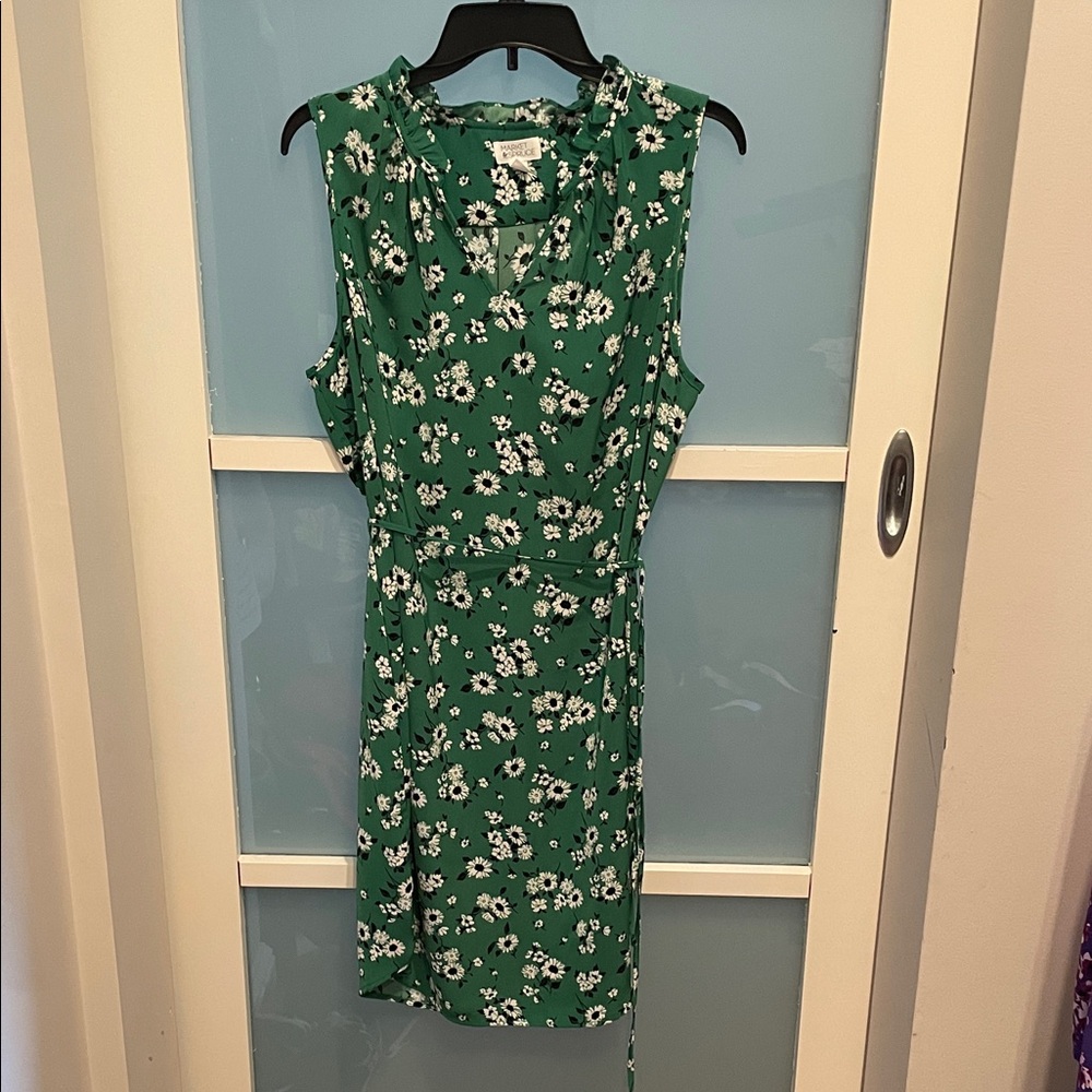 Stitch Fix Market & Spruce Green Floral Dress, L, EUC